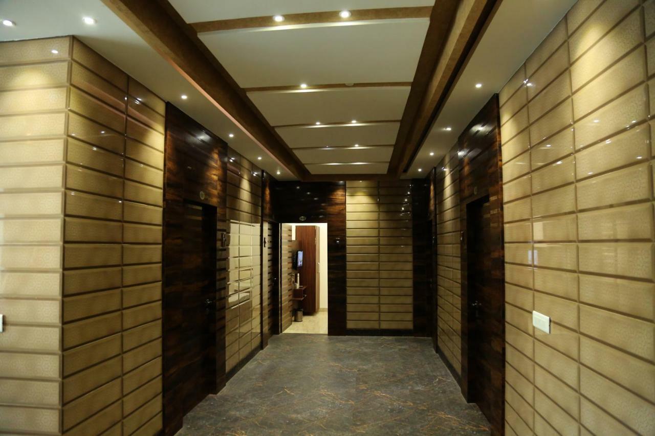 Shree Anand Dham Hotel Vrindávan Kültér fotó