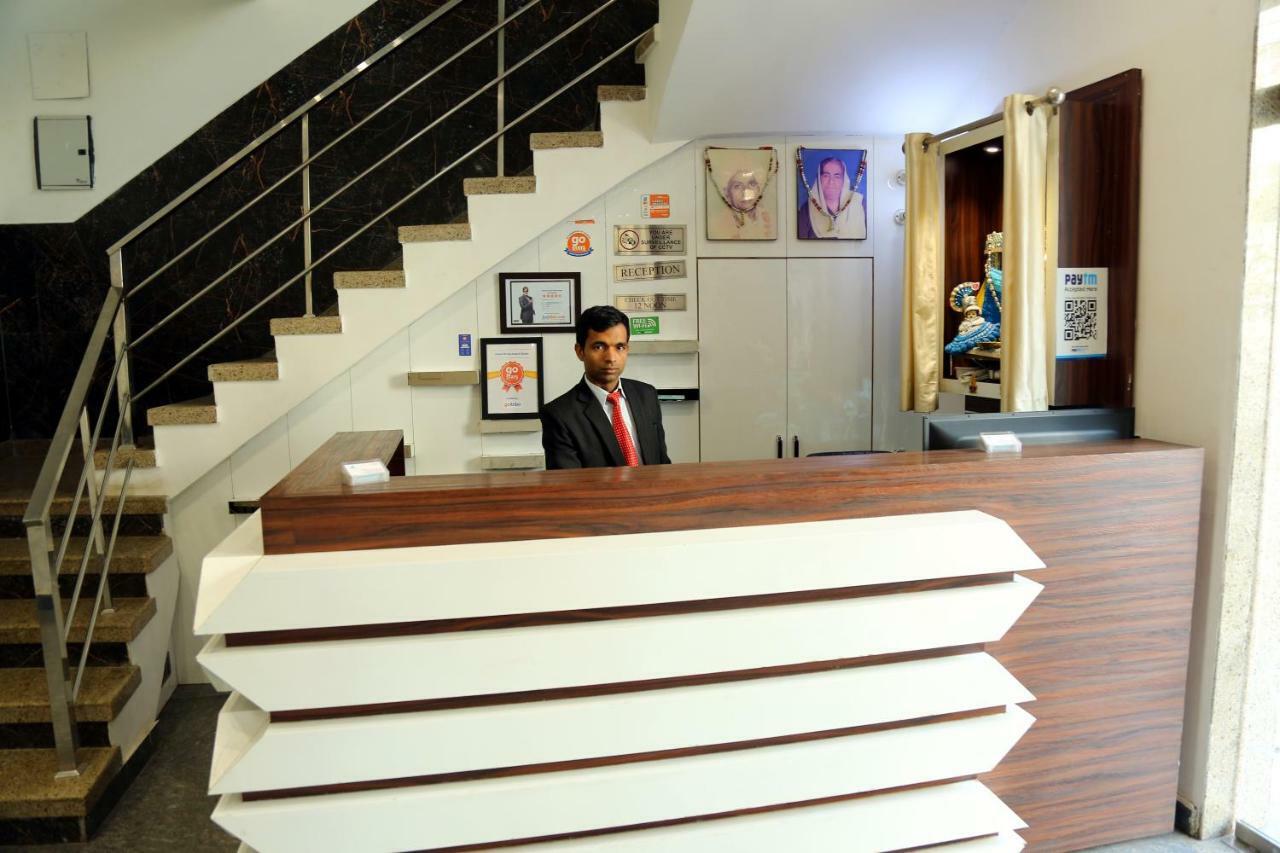 Shree Anand Dham Hotel Vrindávan Kültér fotó